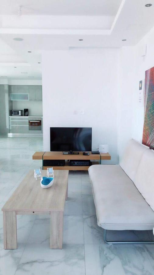 Villa Spathele Paralimni Exteriör bild